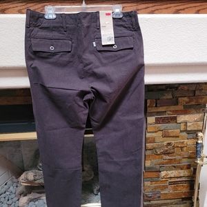 2 pr Mens Levi's Chinos 34 x 30